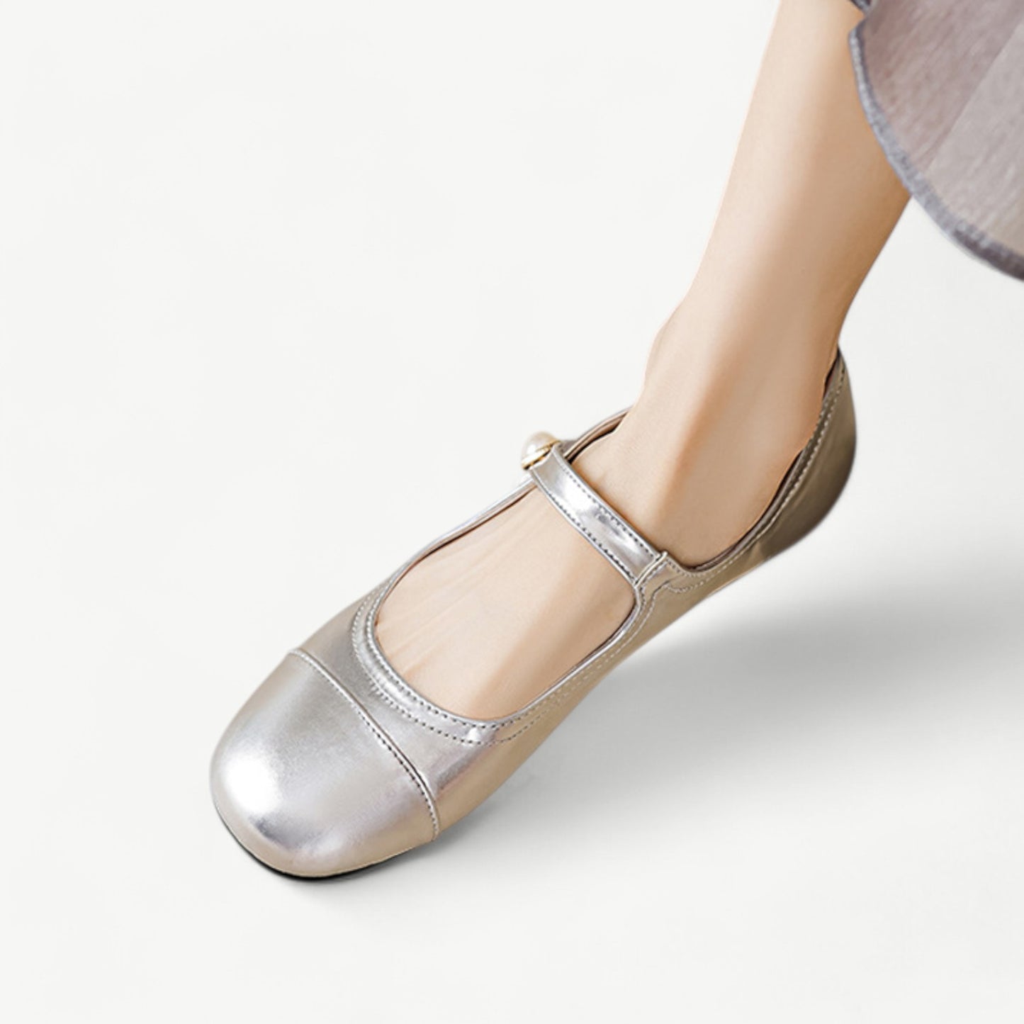 Silver Mary Jane flats with a white pearl - N°74