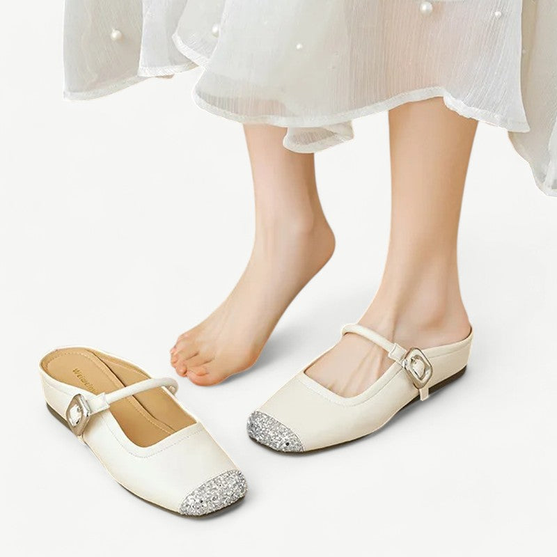 Mary Jane flats in white with a rhinestone tip - N°1