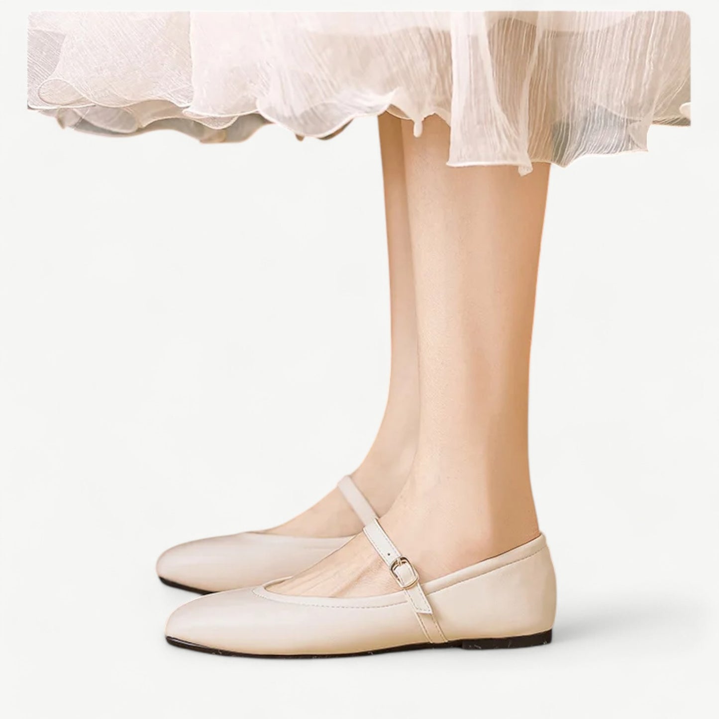 Simple white Mary Jane ballet flats with a small strap - N°46