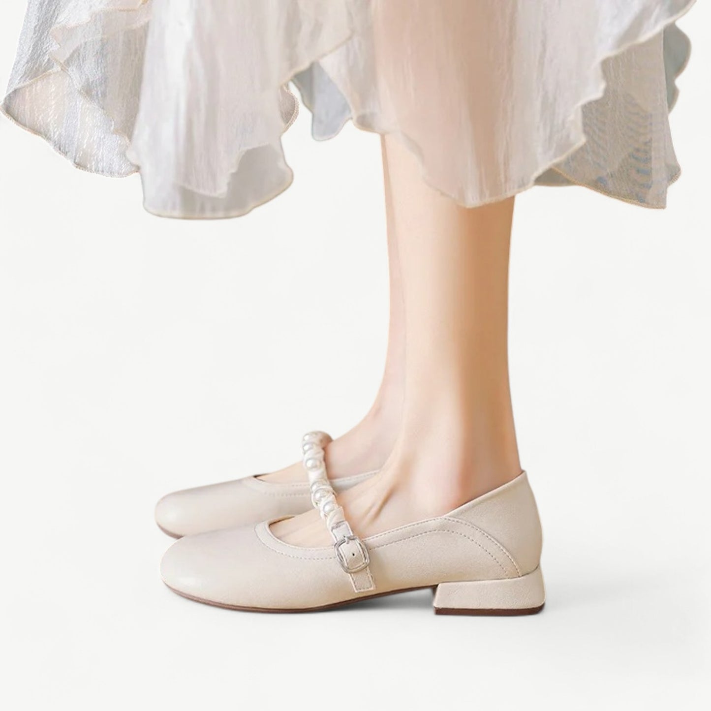 White Mary Jane flats with pearls - N°85