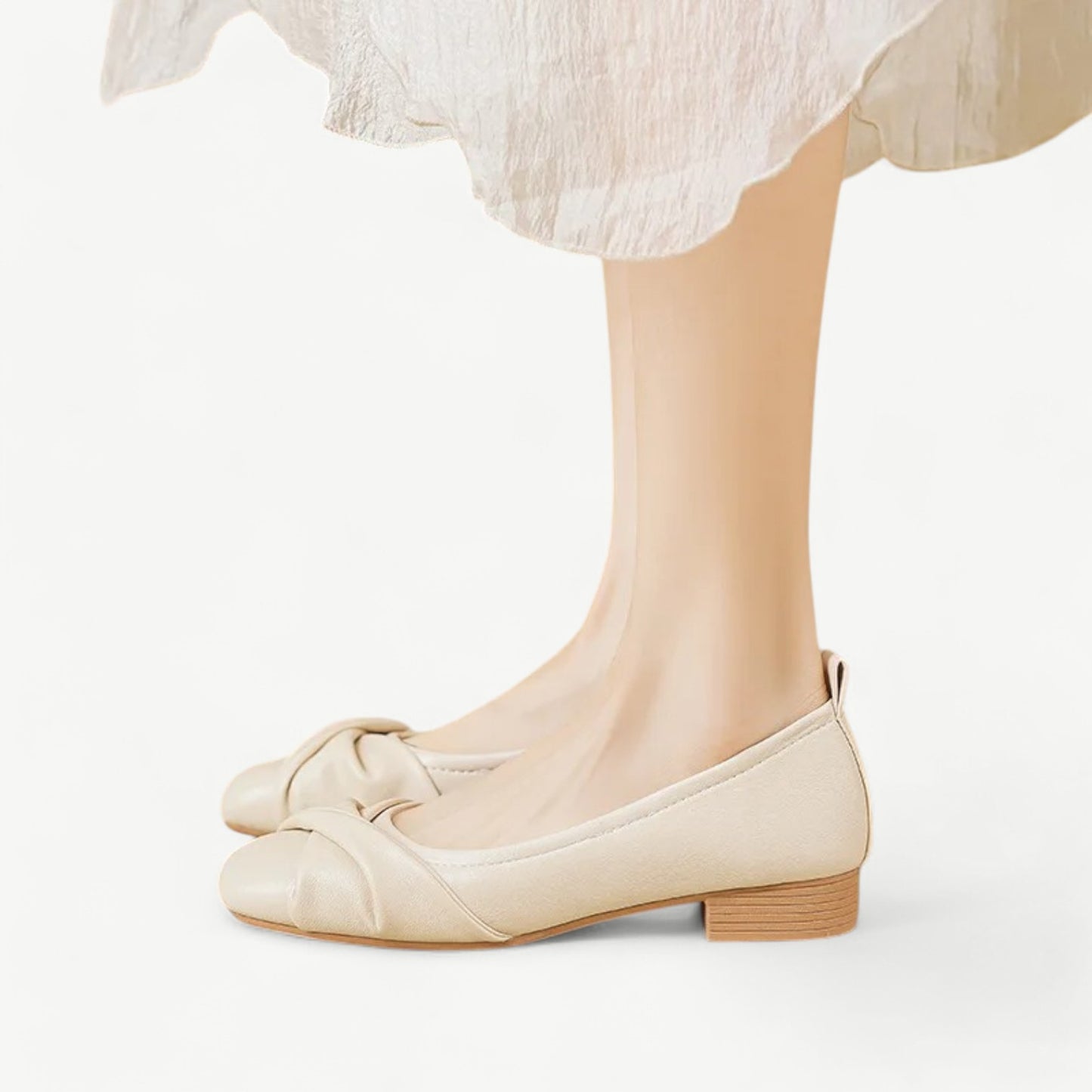 Ivory white Mary Janes with a bow and low heel - N°12