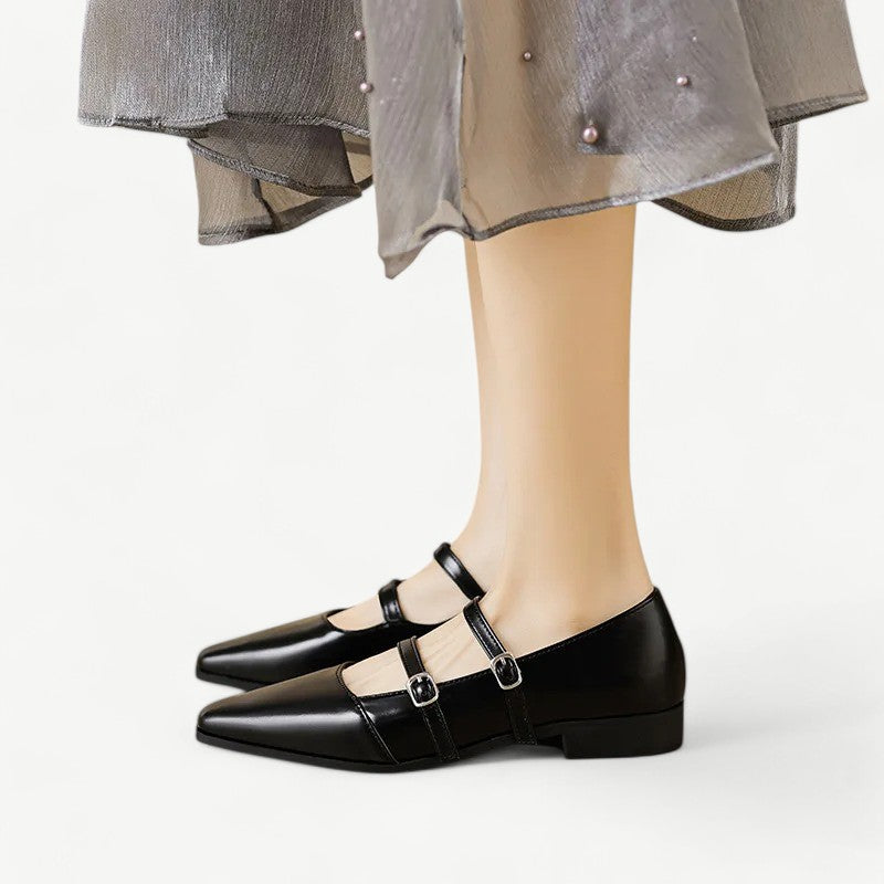 Black Mary Jane flats with a pointed toe - N°6