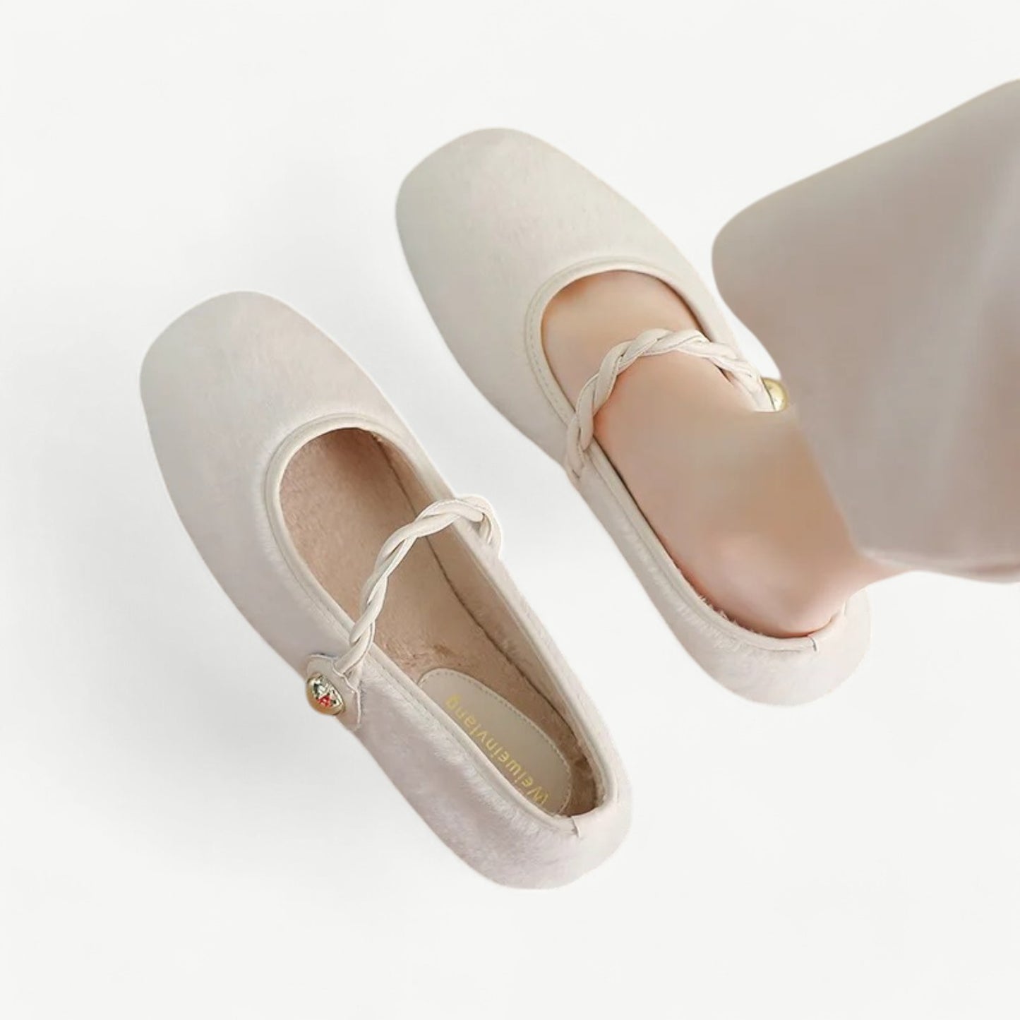 Mary jane ballet flats in white plush - N°37