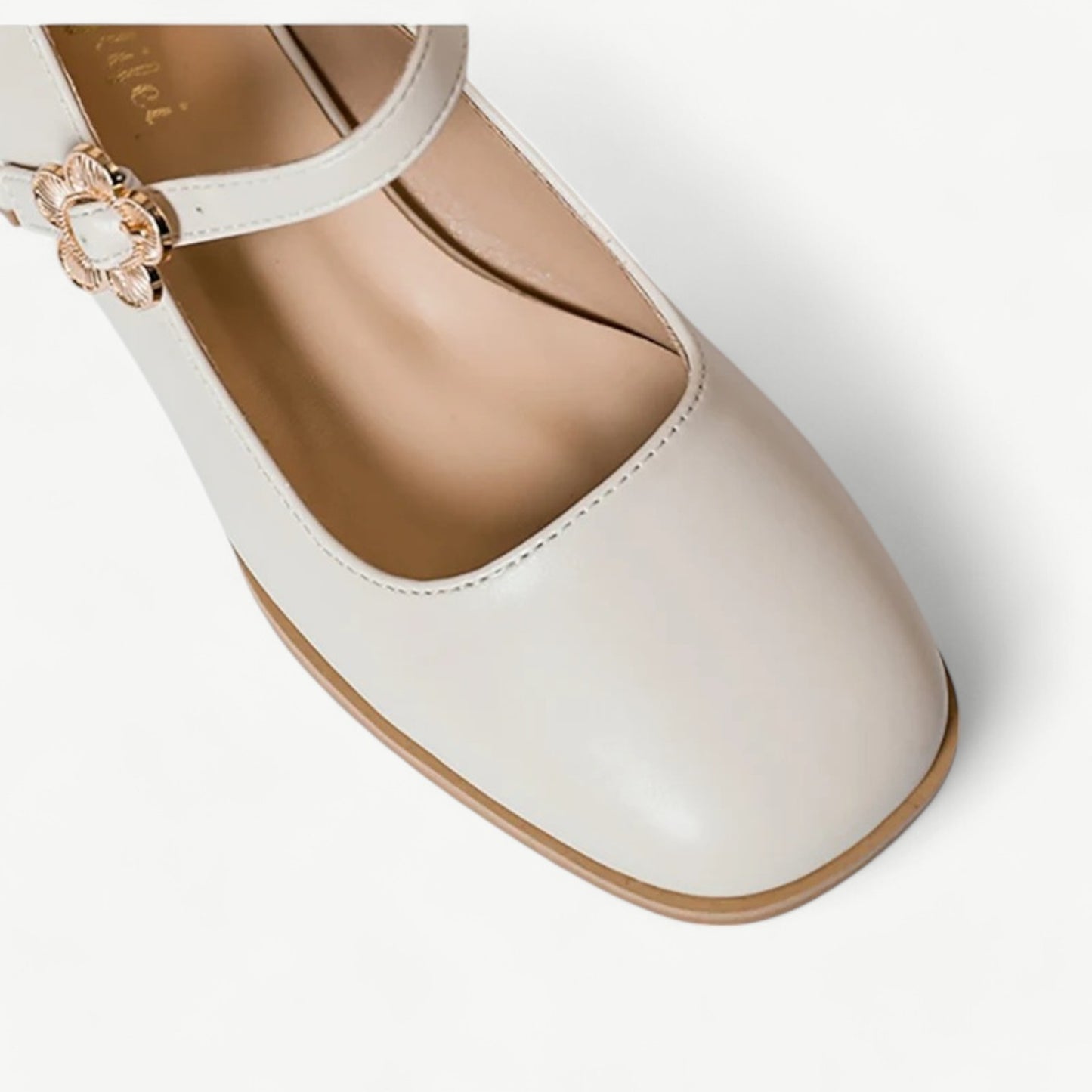 White Mary Jane shoes with a small heels - N°83